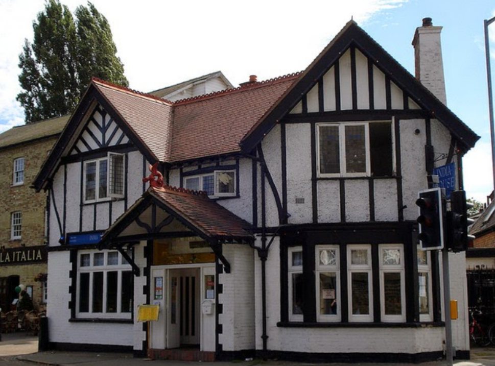India House – Newnham (2009)