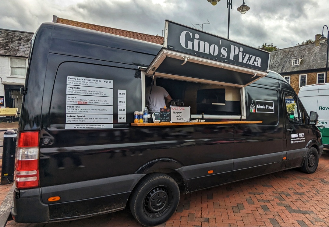 Gino’s Pizza – Ely Market